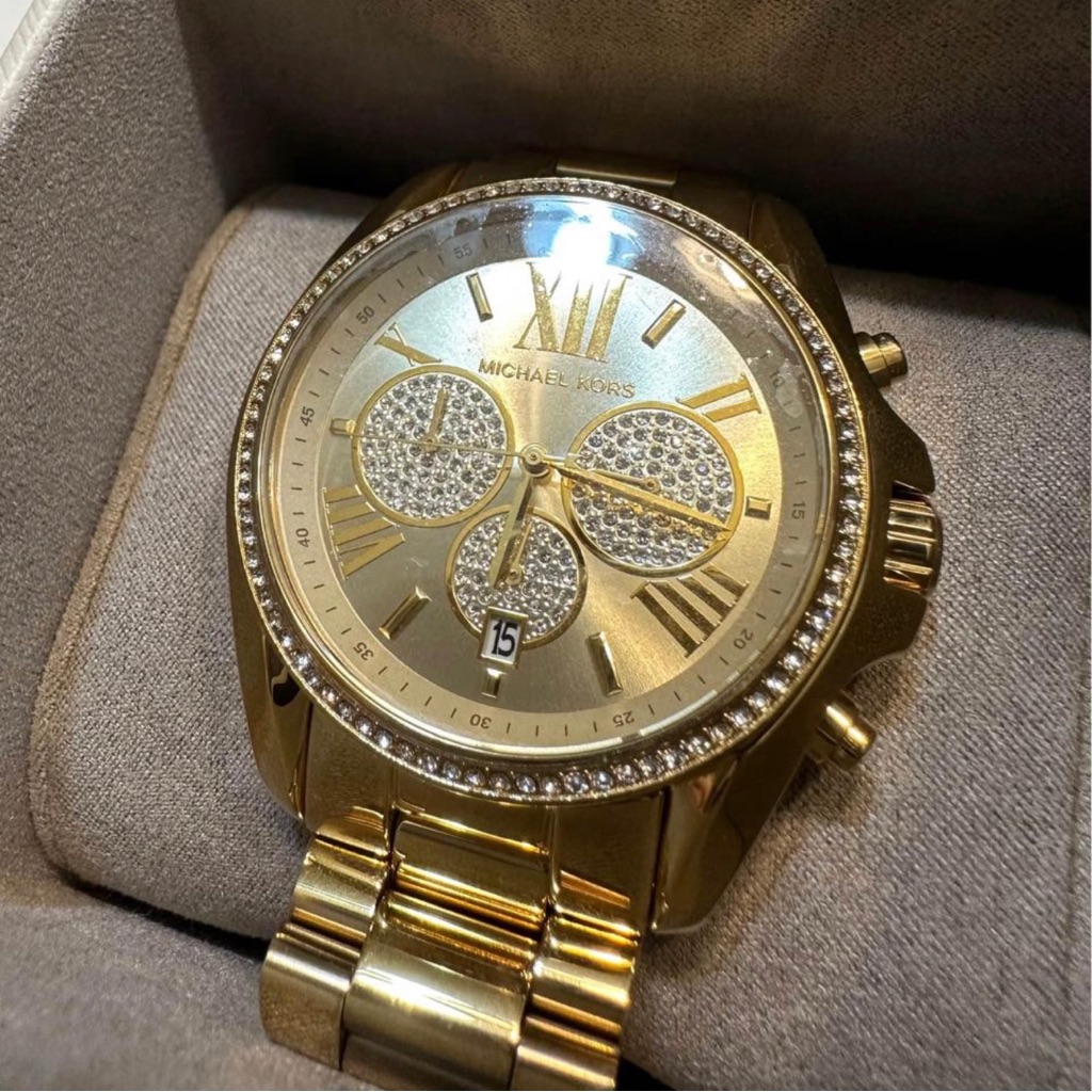 Never-adjusted Michael Kors large face Runway Watch with Pavé face Michael Kors Runway Crystal Pave Watch - MK-5544 | The RealReal main image 2
